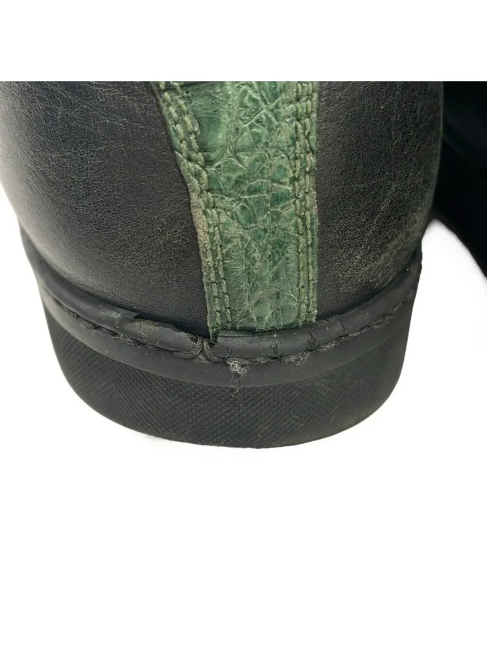 Gucci Sneakers Black Dark Green Red Embossed Leather